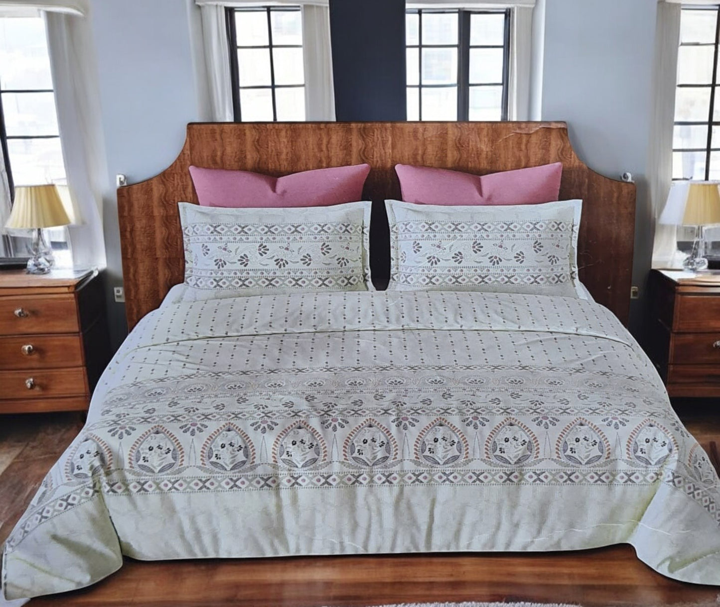 Bliss Leaf Pattern Printed Bedsheet